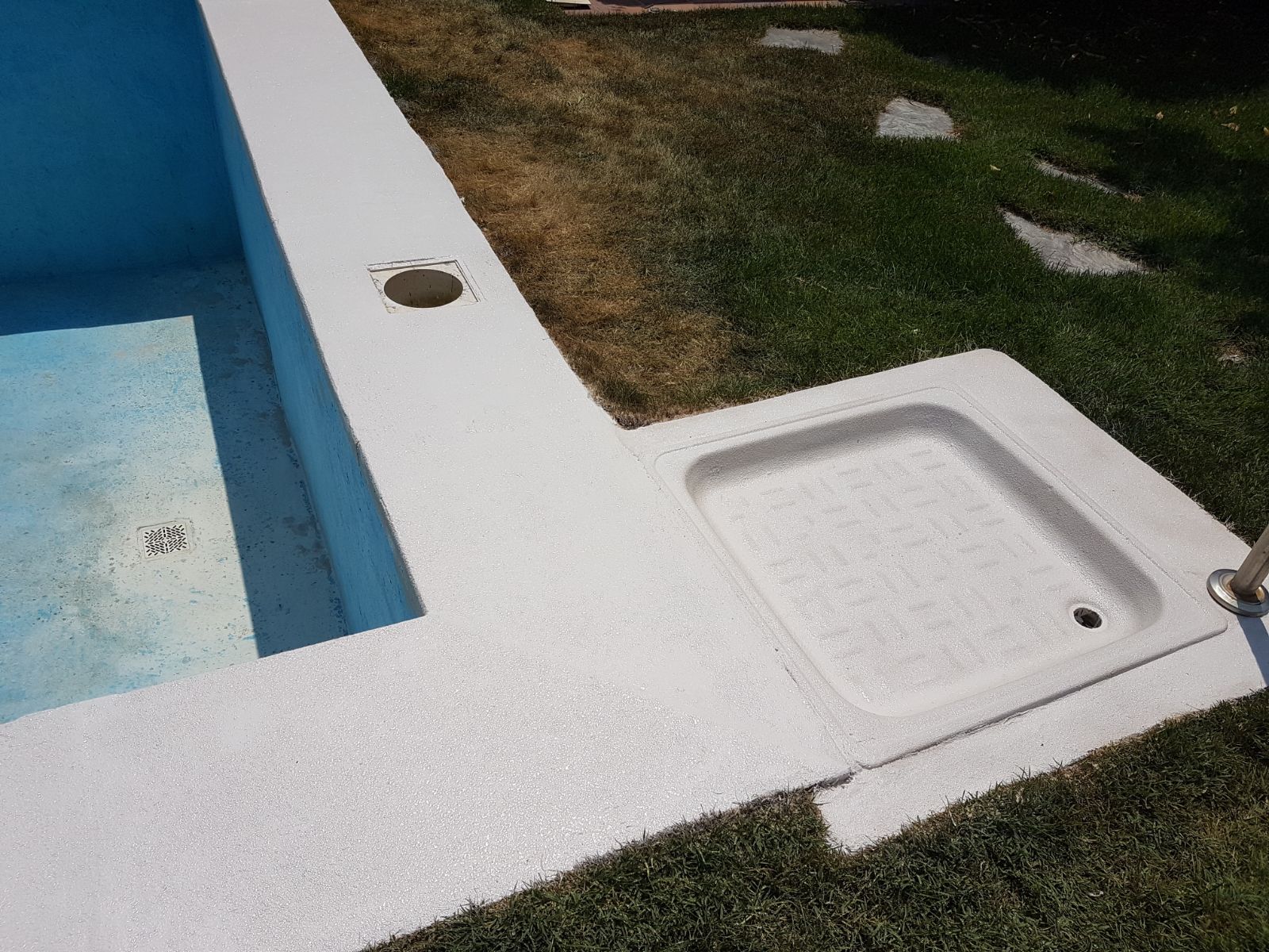 Piscina recubierta con Poliurea Fría Eurotaff 300